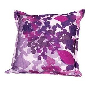 elle-decor-floral-decorative-pillow - Beautiful floral prints - www.myLusciousLife.com.jpg
